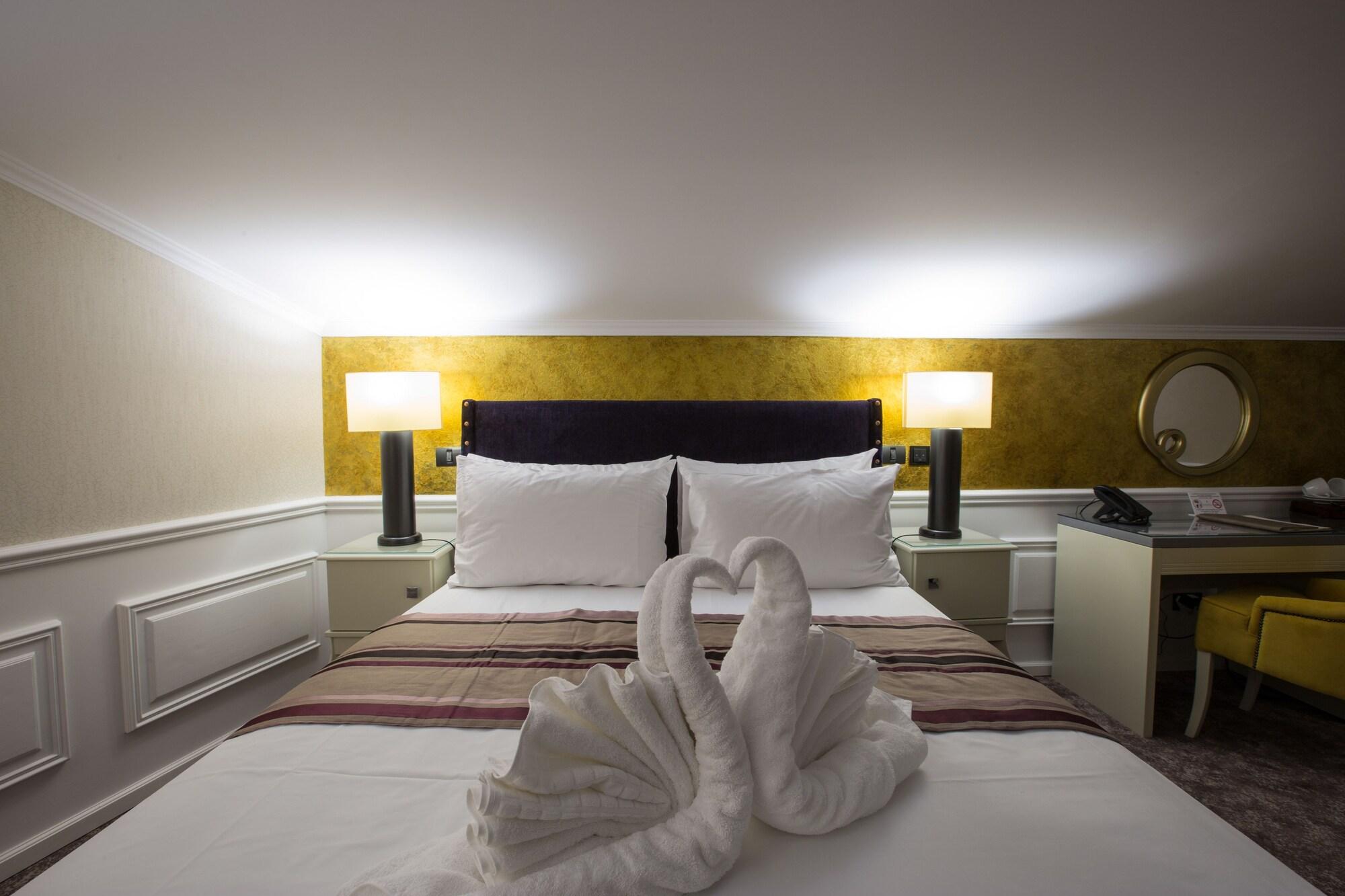 Peninsula Boutique Hotel Constanta Luaran gambar